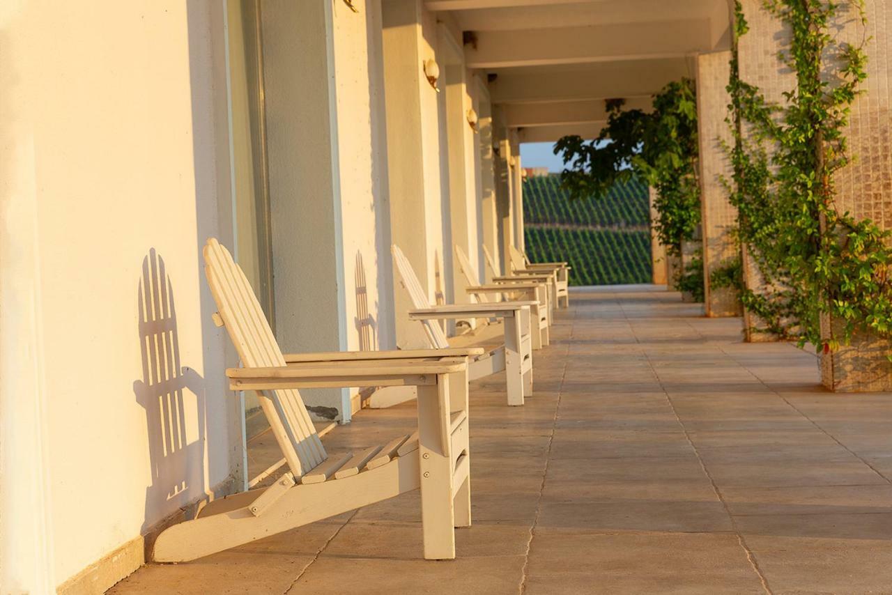 Villa Estet Bag Hotel Kula Esterno foto